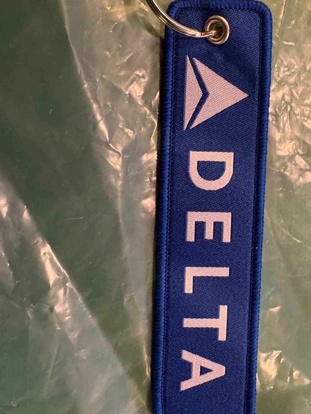 NEW Delta Airlines Luggage Tag Aviation Keychain Travel Bag Tag